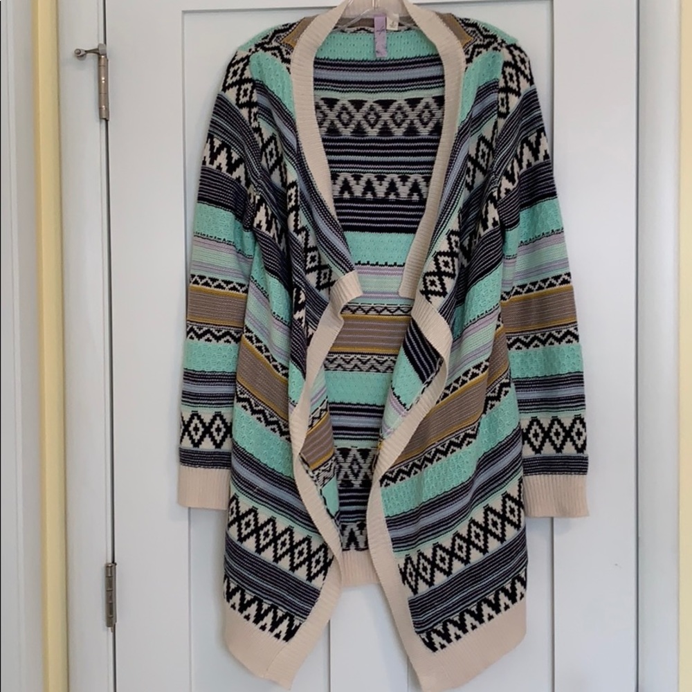 Alya Aztec Sweater